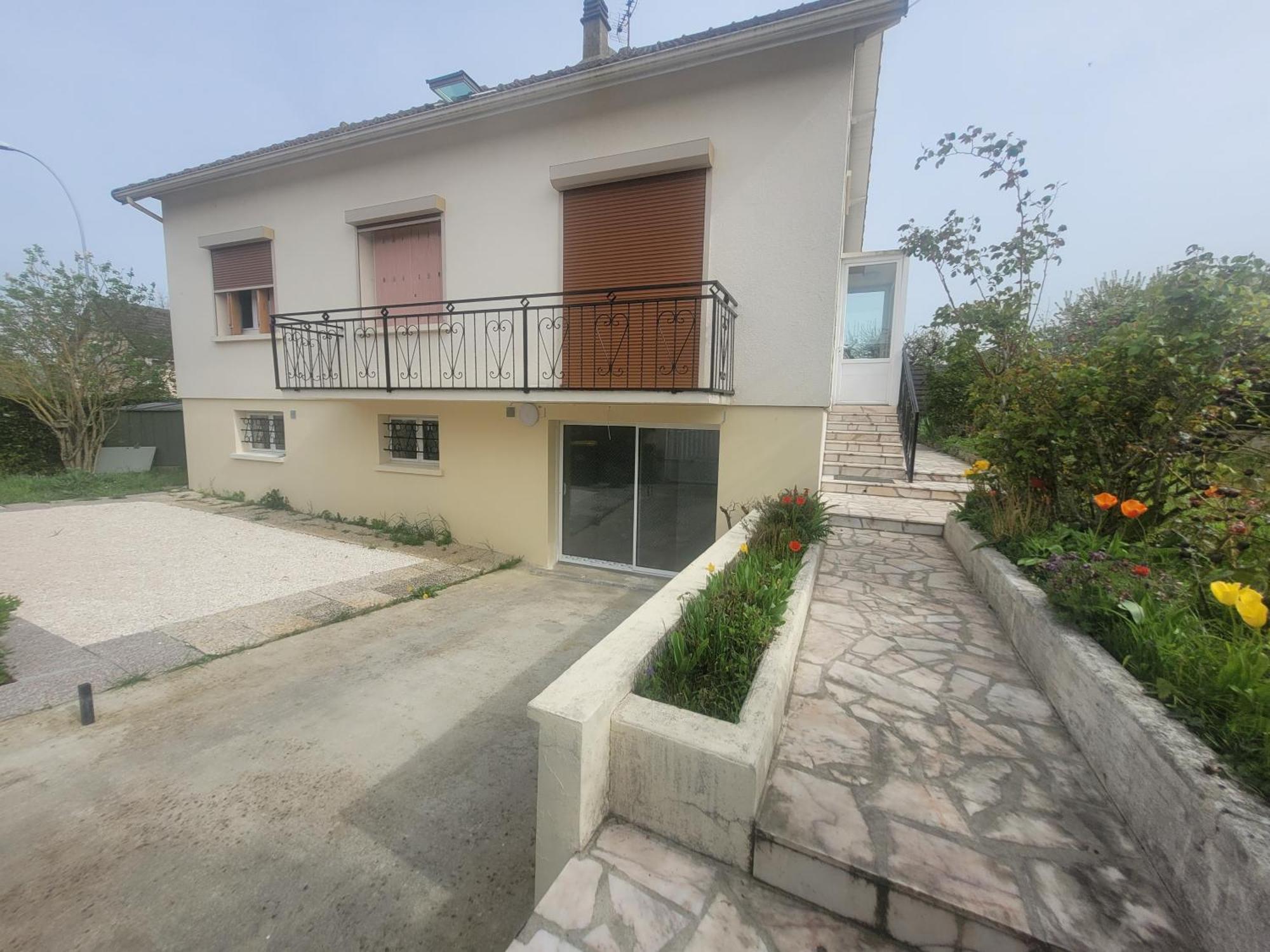 Appartements A Meaux - Proche De Disney Ngoại thất bức ảnh
