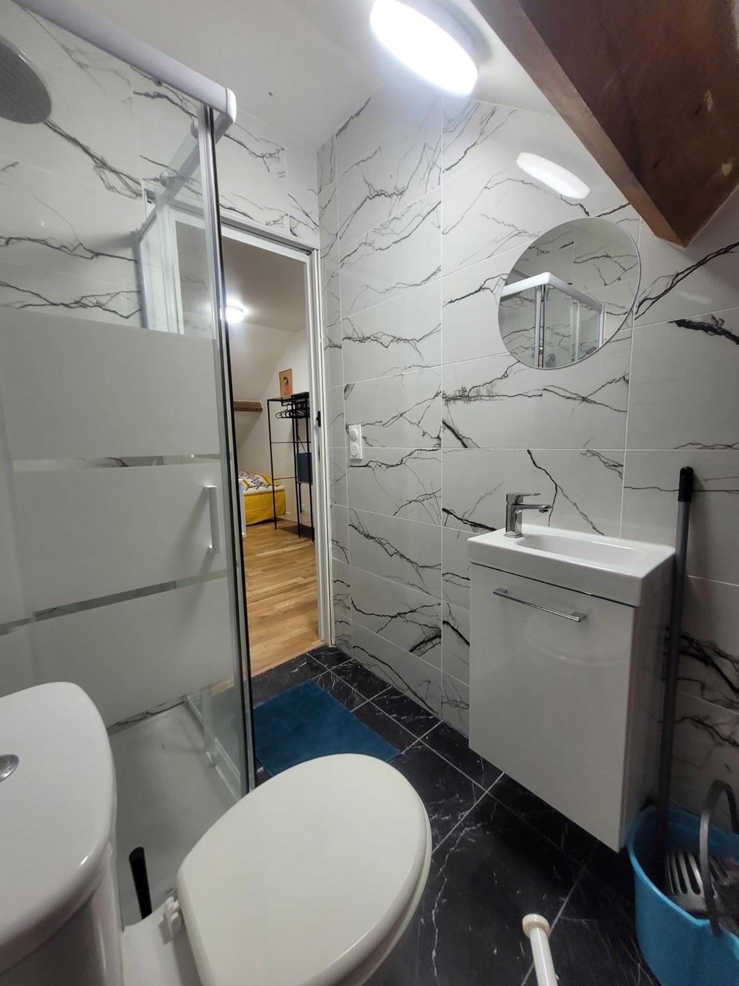 Appartements A Meaux - Proche De Disney Phòng bức ảnh